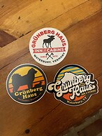 Grunberg Haus Inn & Cabins