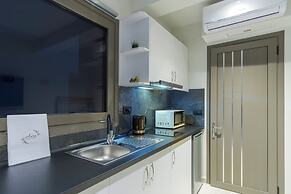 Aura Luxury Suites - Olympiada Cozy Getaways