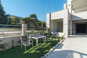 Aura Luxury Suites - Olympiada Cozy Getaways