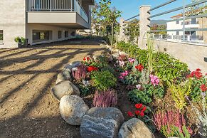 Aura Luxury Suites - Olympiada Cozy Getaways