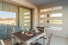 Aura Luxury Suites - Olympiada Cozy Getaways