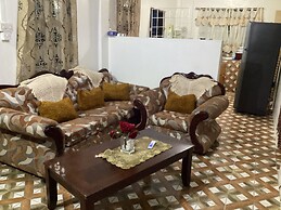 Lania Cottage