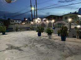 Lania Cottage