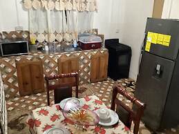 Lania Cottage