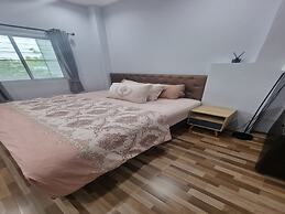 Patamanan Residence Ang Thong