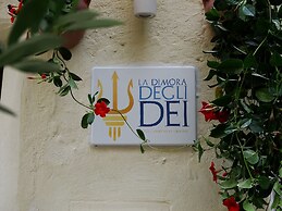 La Dimora Degli Dei