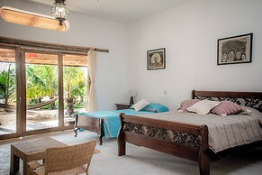 El MURO MAJAHUA RETREAT CENTER