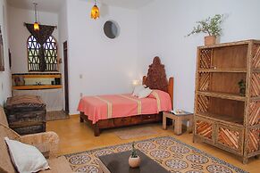 El MURO MAJAHUA RETREAT CENTER