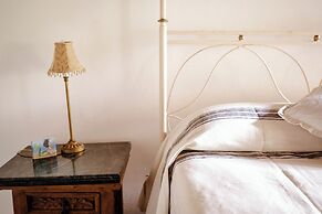 El MURO MAJAHUA RETREAT CENTER