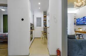 Luxurious & Stylish Kolonaki Haven