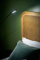 Luxurious & Stylish Kolonaki Haven