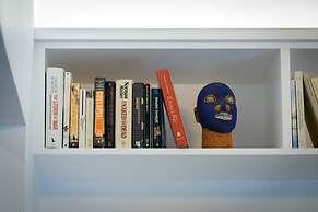 Luxurious & Stylish Kolonaki Haven