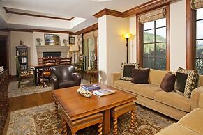 Vail Ritz-carlton Residence Club 2 Bedroom Luxury Condo