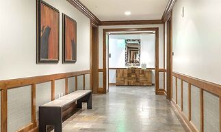 Vail Ritz-carlton Residence Club 2 Bedroom Luxury Condo