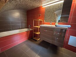 La Ferme de Rochesson Piscine & Jacuzzi