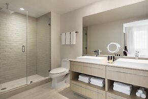 Hyde Beach House by Zelloo