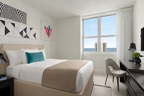 Hyde Beach House by Zelloo