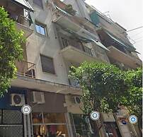 Check Point - Acropolis Retro