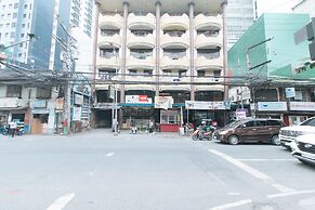 Mervin's Terraces By Reddoorz