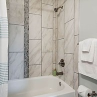 Seaside Sanctuary 4 Walk to Beach Cozy 1 1