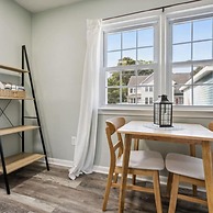 Seaside Sanctuary 4 Walk to Beach Cozy 1 1