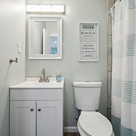 Seaside Sanctuary 4 Walk to Beach Cozy 1 1