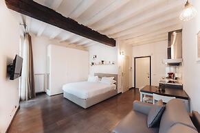 Charming Apartments Brera