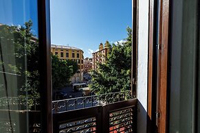 Onlyrooms III - Super Central & Nightlife