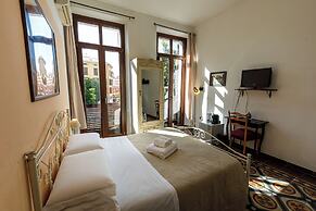 Onlyrooms III - Super Central & Nightlife