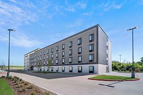 ECHO Suites Extended Stay by Wyndham Dallas Plano/Frisco