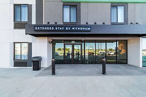ECHO Suites Extended Stay by Wyndham Dallas Plano/Frisco