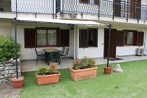 La Grolla del Garda - App. Giada