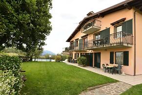 La Grolla del Garda - App. Giada