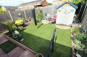 Stunning 4-bed House in Birmingham