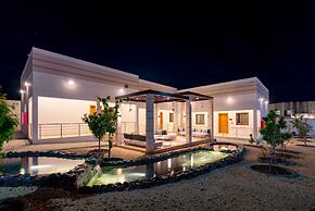 Damask Resort
