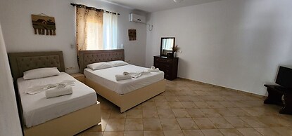 VILA ROZE KSAMIL ALBANIA