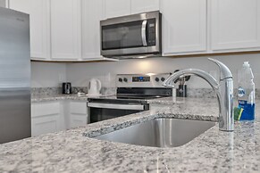 Cozy Luray Townhome Getaway 3 Bedroom Townhouse by RedAwning