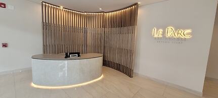 Le Parc Residences