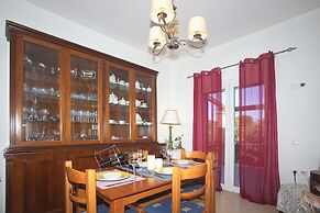 Eleni's House by Corfuescapes