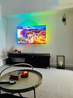 Home Away From Home- City Centre Gem