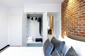 OLD TOWN SNAIL Design Apartments