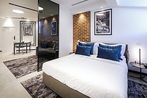 OLD TOWN SNAIL Design Apartments