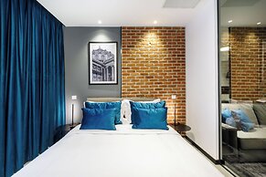 OLD TOWN SNAIL Design Apartments