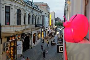 OLD TOWN SNAIL Design Apartments