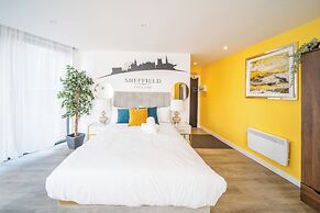 Priestley House Apartment - City Retreat