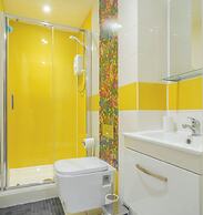 Priestley House Apartment - City Retreat