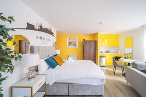 Priestley House Apartment - City Retreat