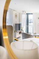 Priestley House Apartment - City Retreat