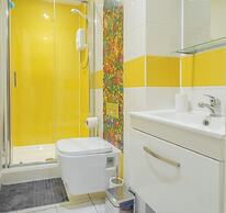 Priestley House Apartment - City Retreat