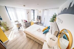 Priestley House Apartment - City Retreat